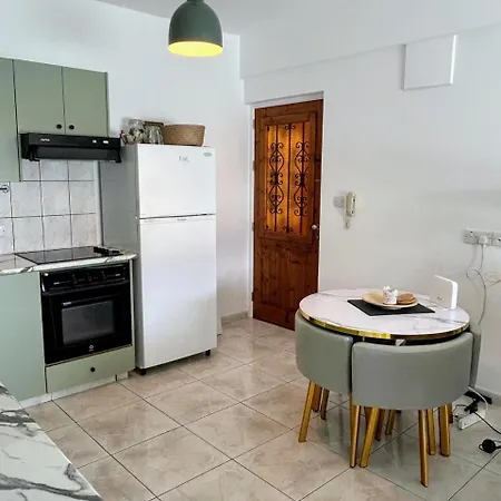 Casa Sea Breeze * لارنكا