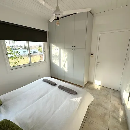 Casa Sea Breeze Lárnaka