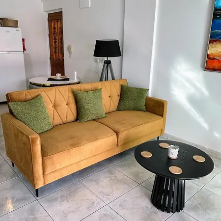 Casa Sea Breeze Apartment *