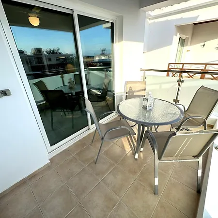 Casa Sea Breeze Apartment